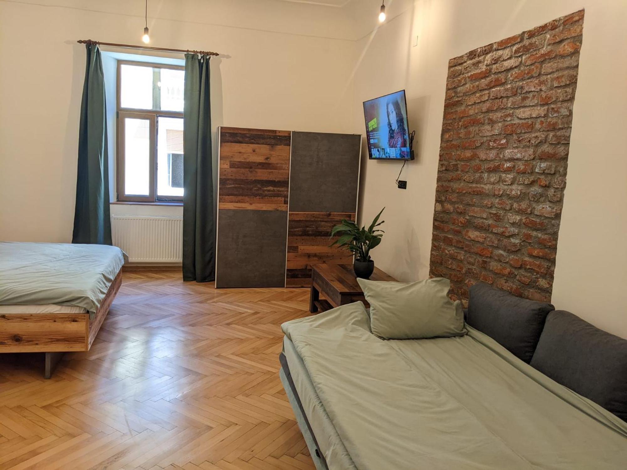 The Industrique Home - 3 Bedroom Apartment Timisoara Ngoại thất bức ảnh
